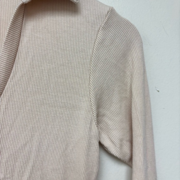 LNA Niamh Point Collar Rib Knit Top - Picture 6 of 11